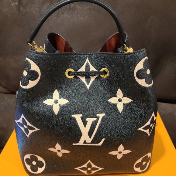 Neonoe Empriente limited edition - Picture 3 of 11